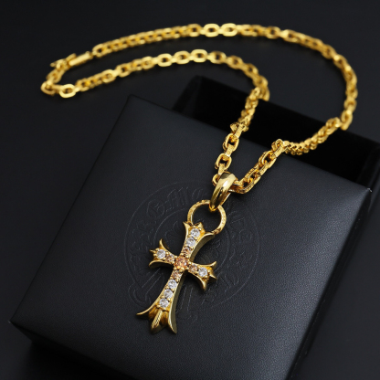クロムハーツ「Chrome Hearts」のクラシックネックレス - 日常に上品なアクセントを添えるユニセックスモデル-ISETAN PRESTIGE CURATED