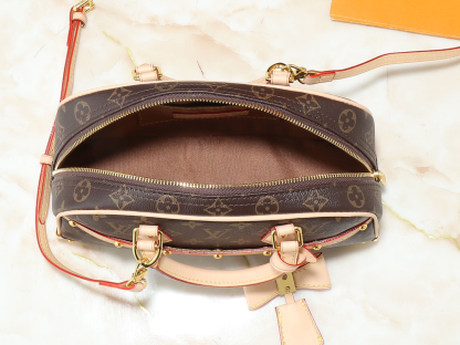 ルイ・ヴィトン「Louis Vuitton」