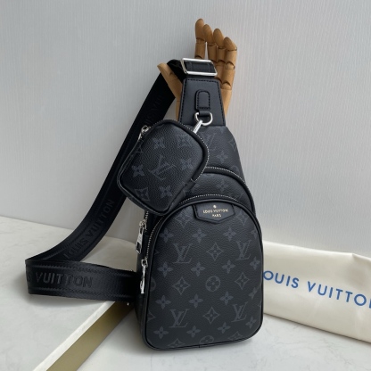 ルイ・ヴィトン「Louis Vuitton」ルイ・ヴィトン メンズ チェストバッグ / クロスボディバッグ 