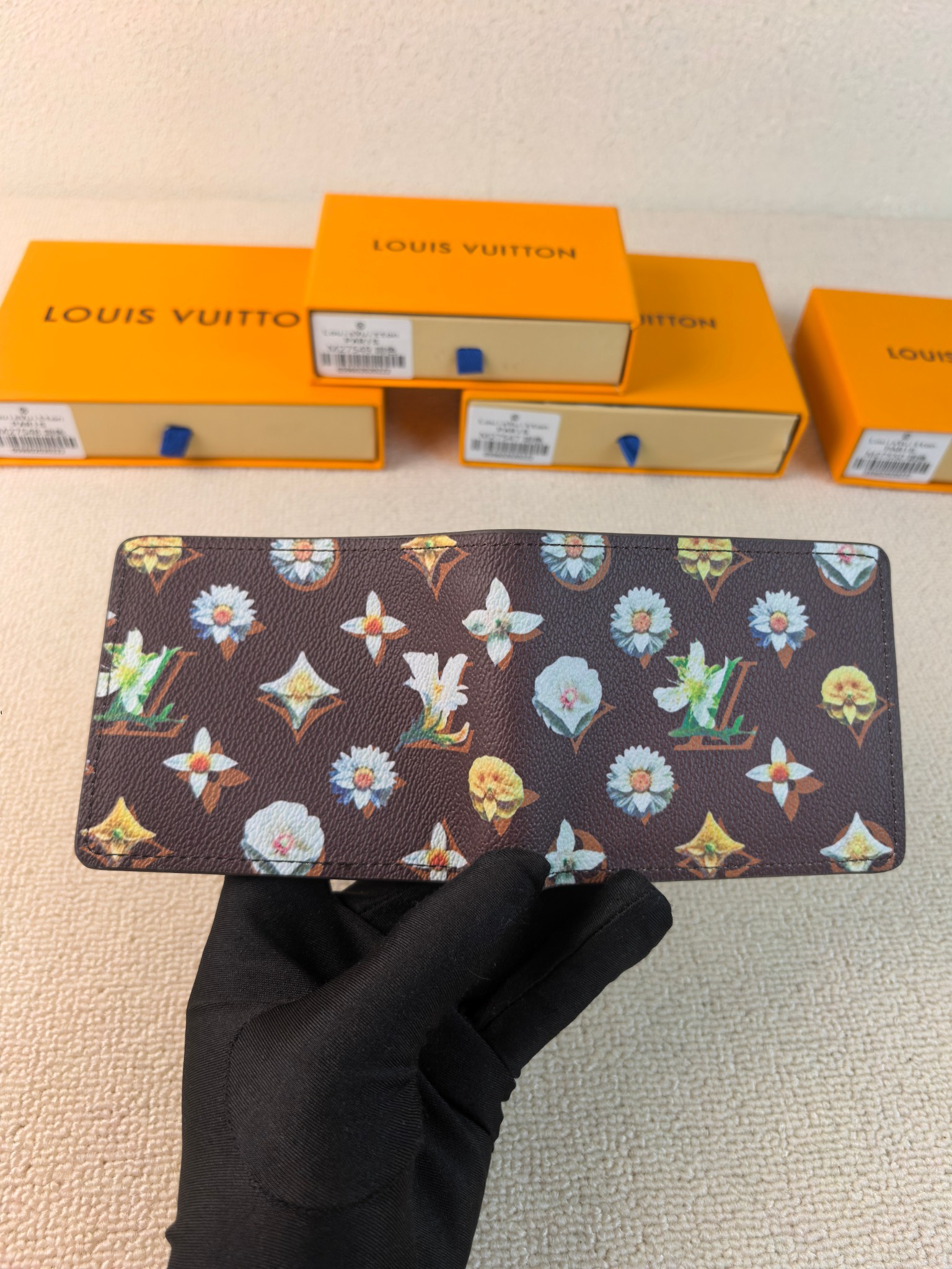 ルイ・ヴィトン「Louis Vuitton」ルイ・ヴィトン パスポートカバー Monogram フローラル / パスポートケース
