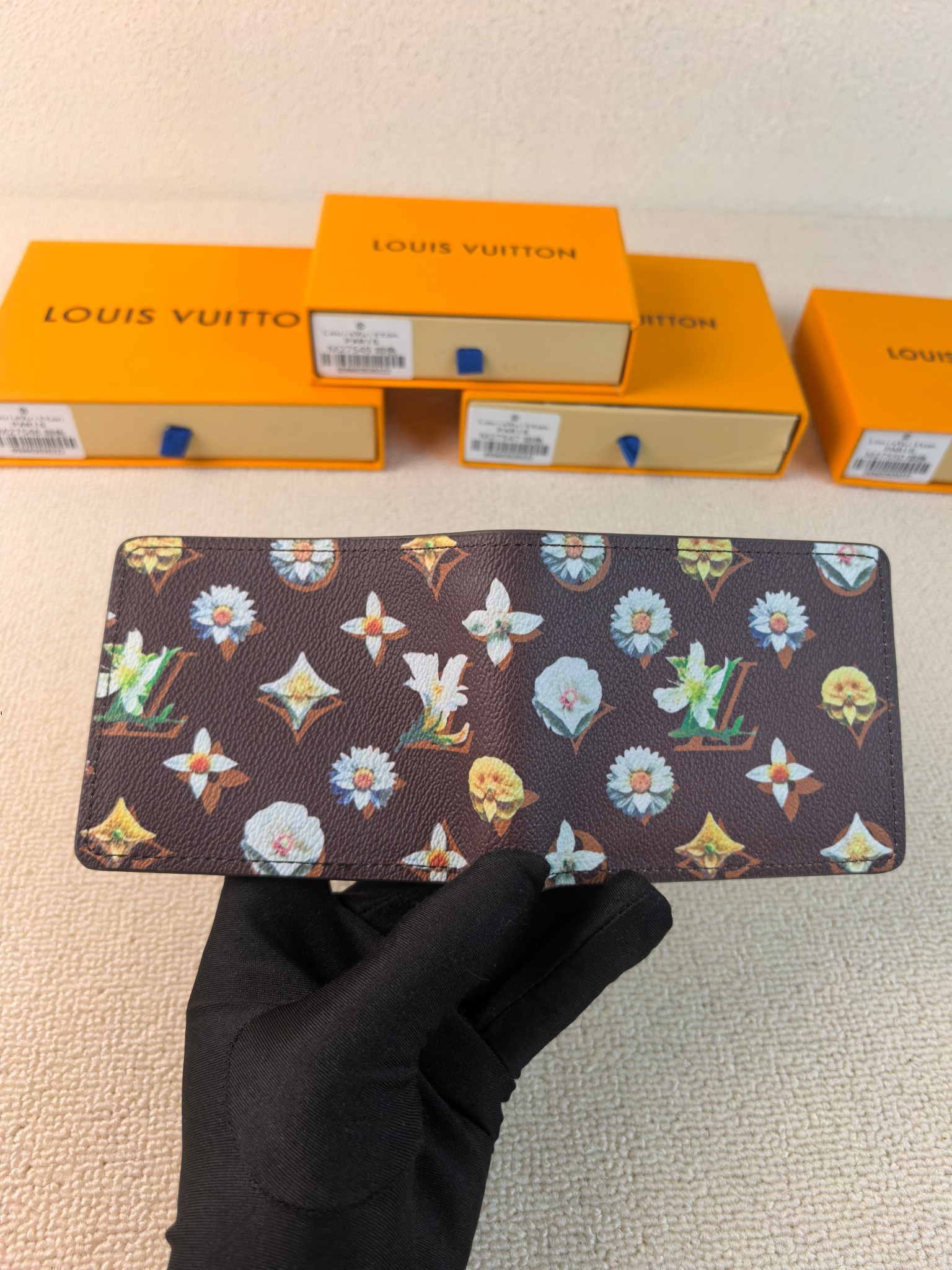 ルイ・ヴィトン「Louis Vuitton」ルイ・ヴィトン パスポートカバー Monogram フローラル / パスポートケース