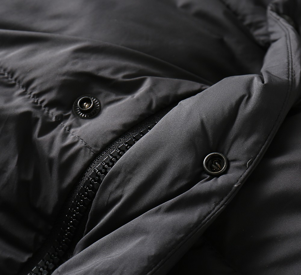 モンクレール「Moncler」秋冬 ダウンコート