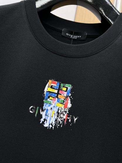 ジバンシィ「Givenchy」ジバンシィ Tシャツ / ショートスリーブ クルーネック