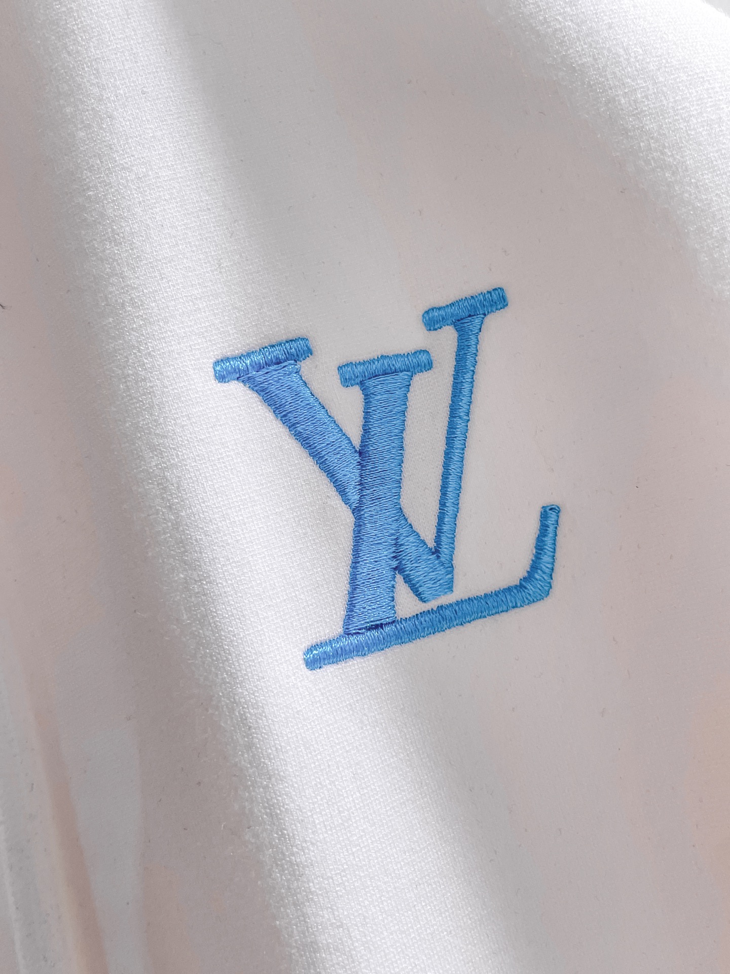 ルイ・ヴィトン「Louis Vuitton」2025秋冬 メンズ スポーツウェア セットアップ