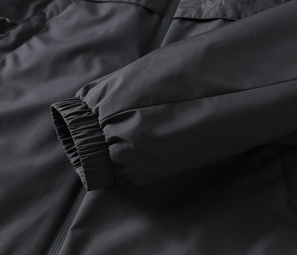 モンクレール「Moncler」秋のフード付きジャケット
