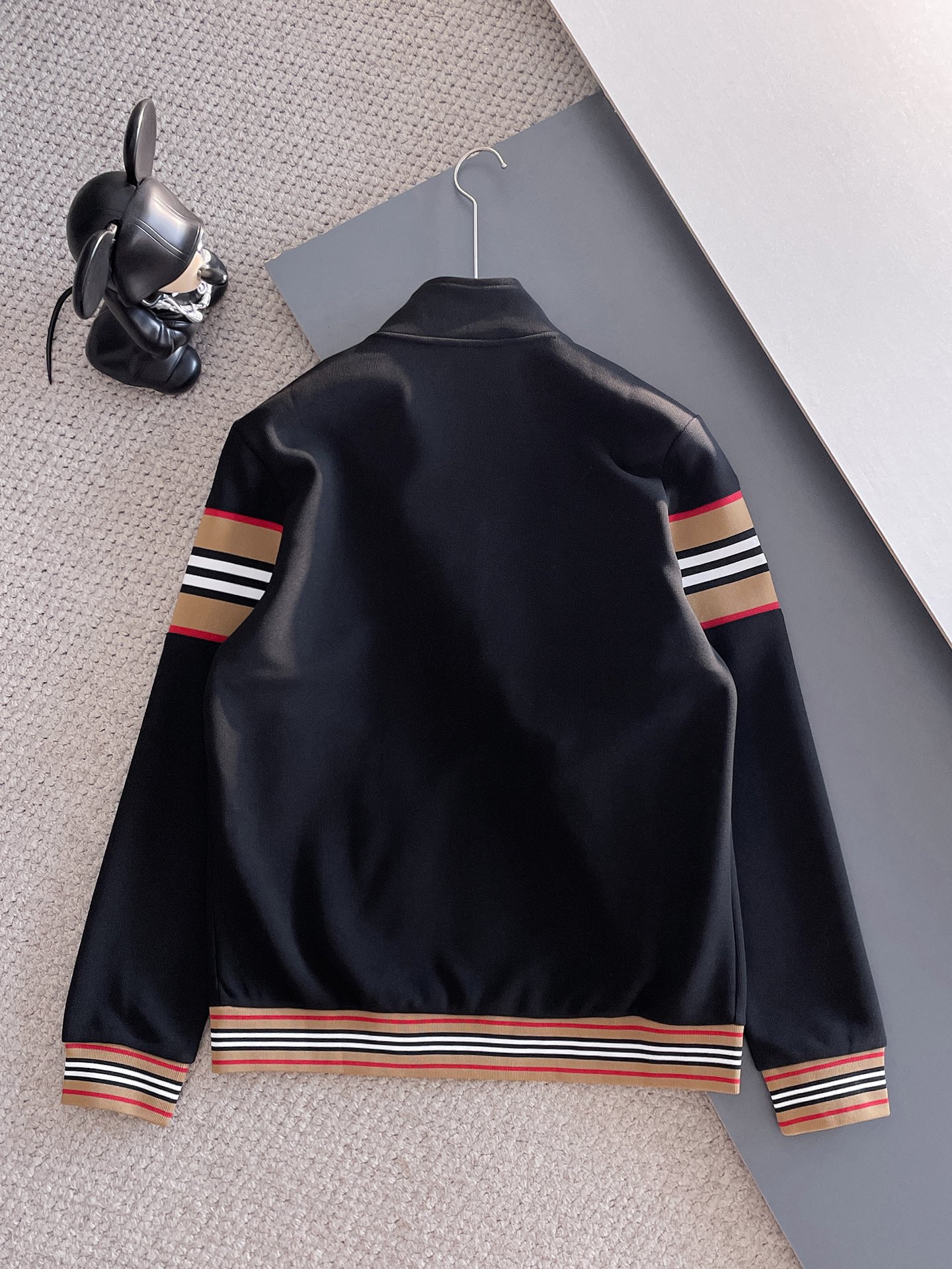 バーバリー「Burberry」秋冬 メンズ  カジュアルスポーツセット