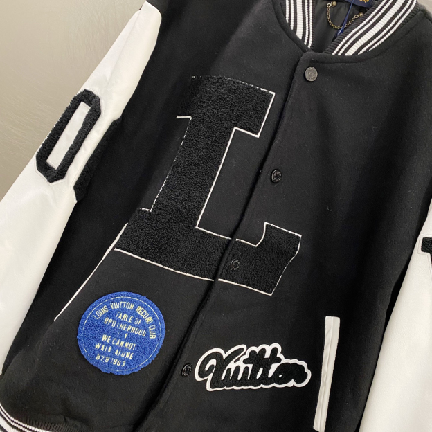 ルイ・ヴィトン「Louis Vuitton」モダンベースボールジャケット