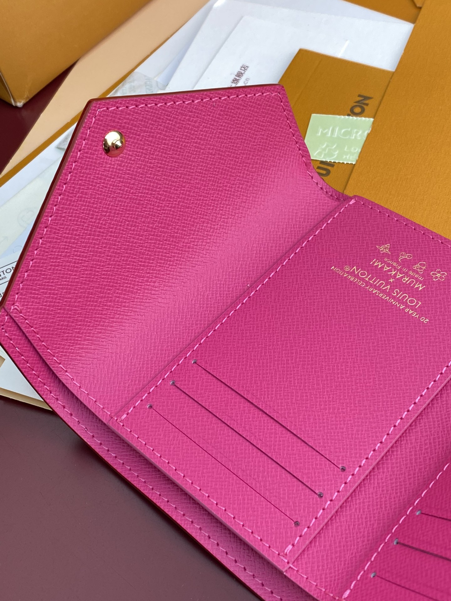 ルイ・ヴィトン「Louis Vuitton」LV × TM ポルトフォイユ･ヴィクトリーヌ