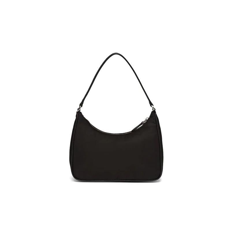 プラダ「Prada」レザーストラップ ホーボーバッグ