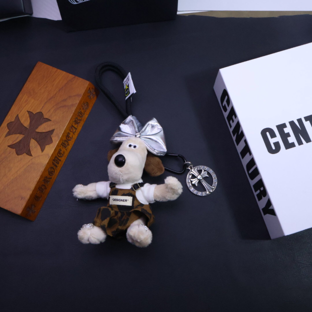 クロムハーツ「Chrome Hearts」キーホルダー＆バッグチャーム - トレンドシンボル