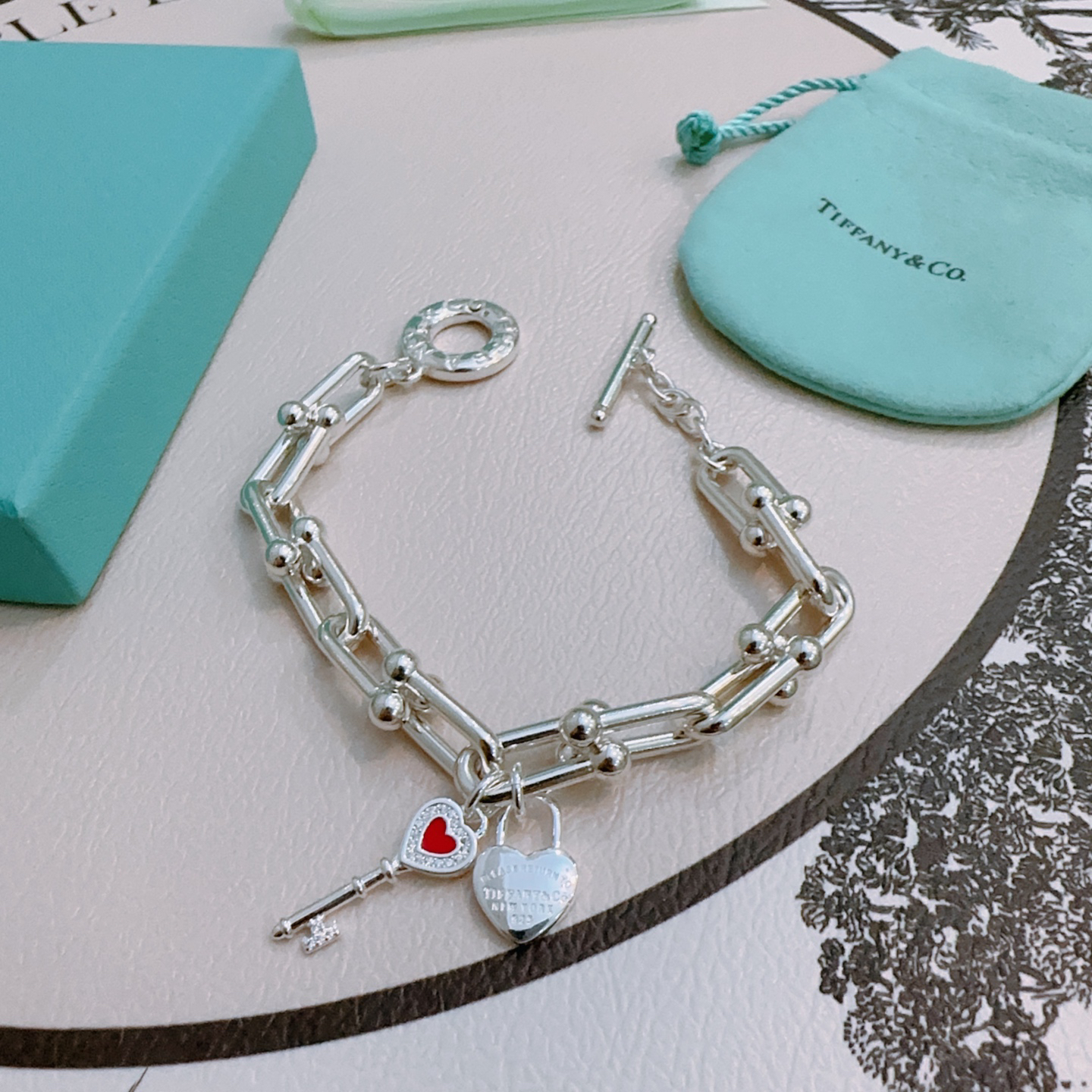 ティファニー「Tiffany & Co.」ポリッシュドシルバーリンク ブレスレット