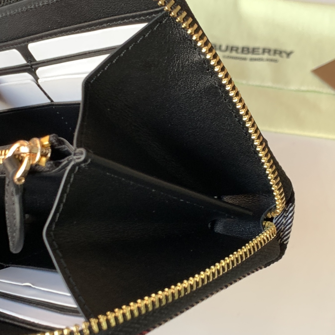 バーバリー「Burberry」Houseチェック & 粒革 ジップ ウォレット