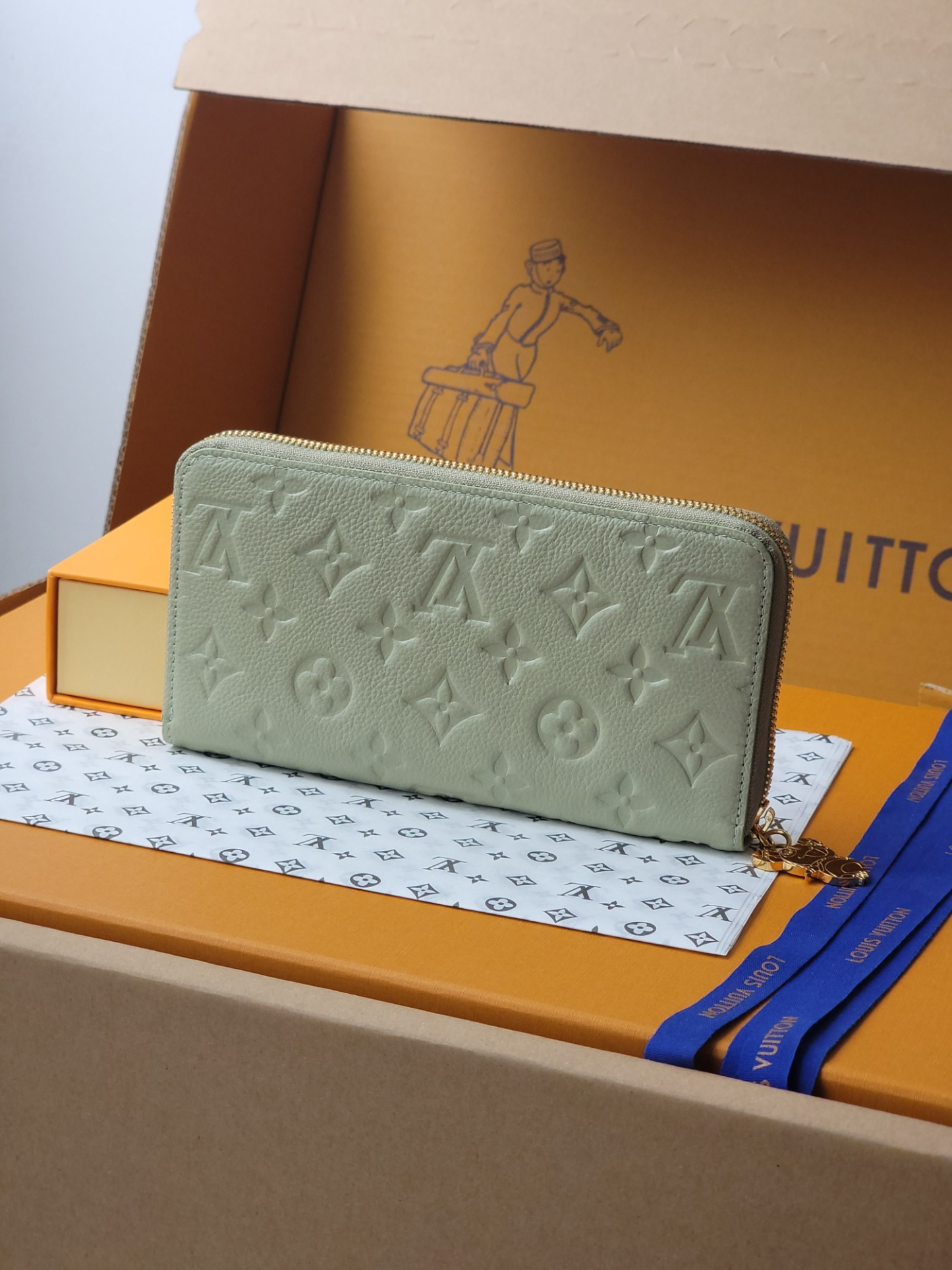 ルイ・ヴィトン「Louis Vuitton」ルイ・ヴィトン LV×TM ジッピーウォレット / 長財布