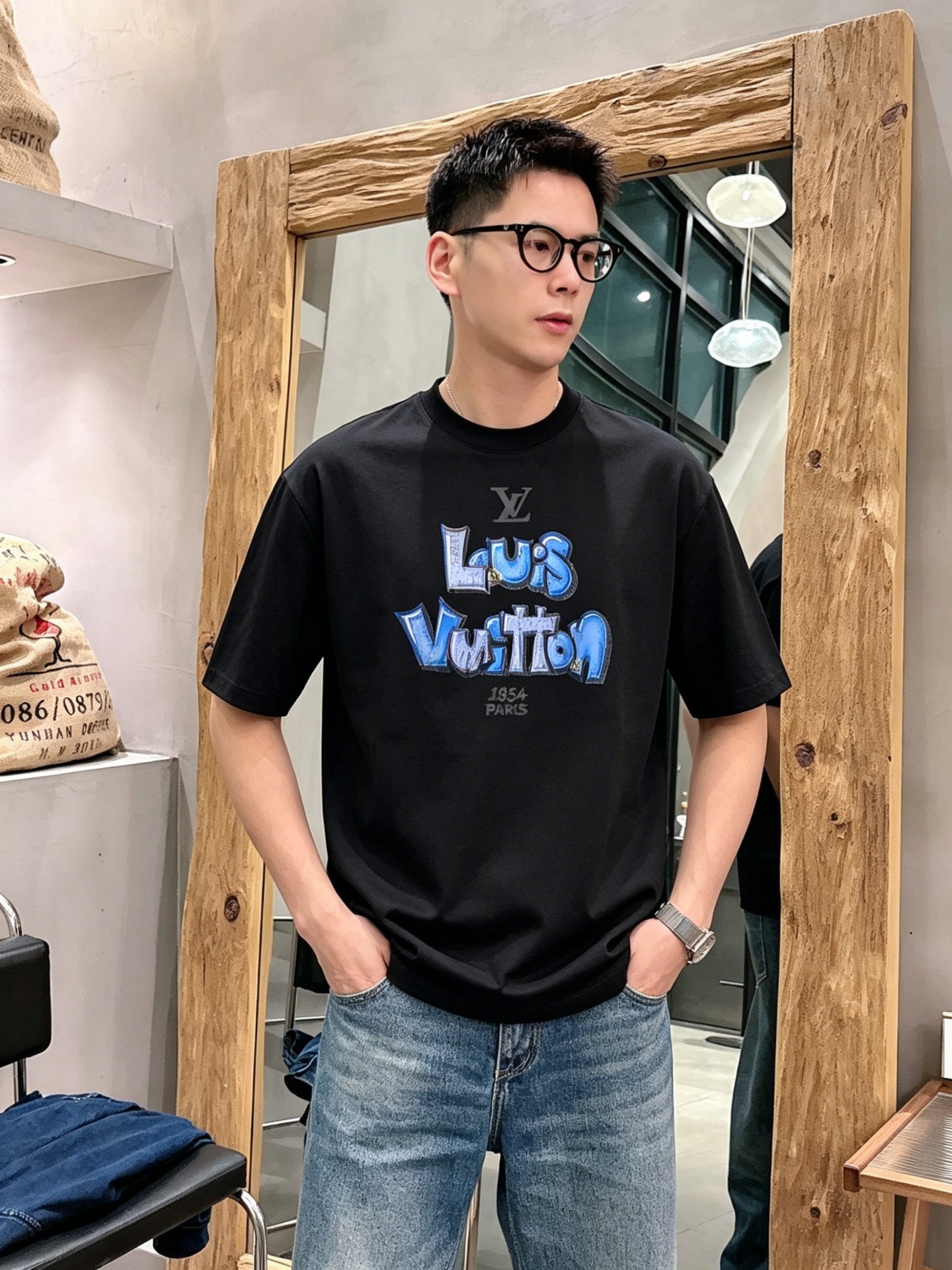 ルイ・ヴィトン「Louis Vuitton」ロゴプリントTシャツ / ショートスリーブ クルーネック