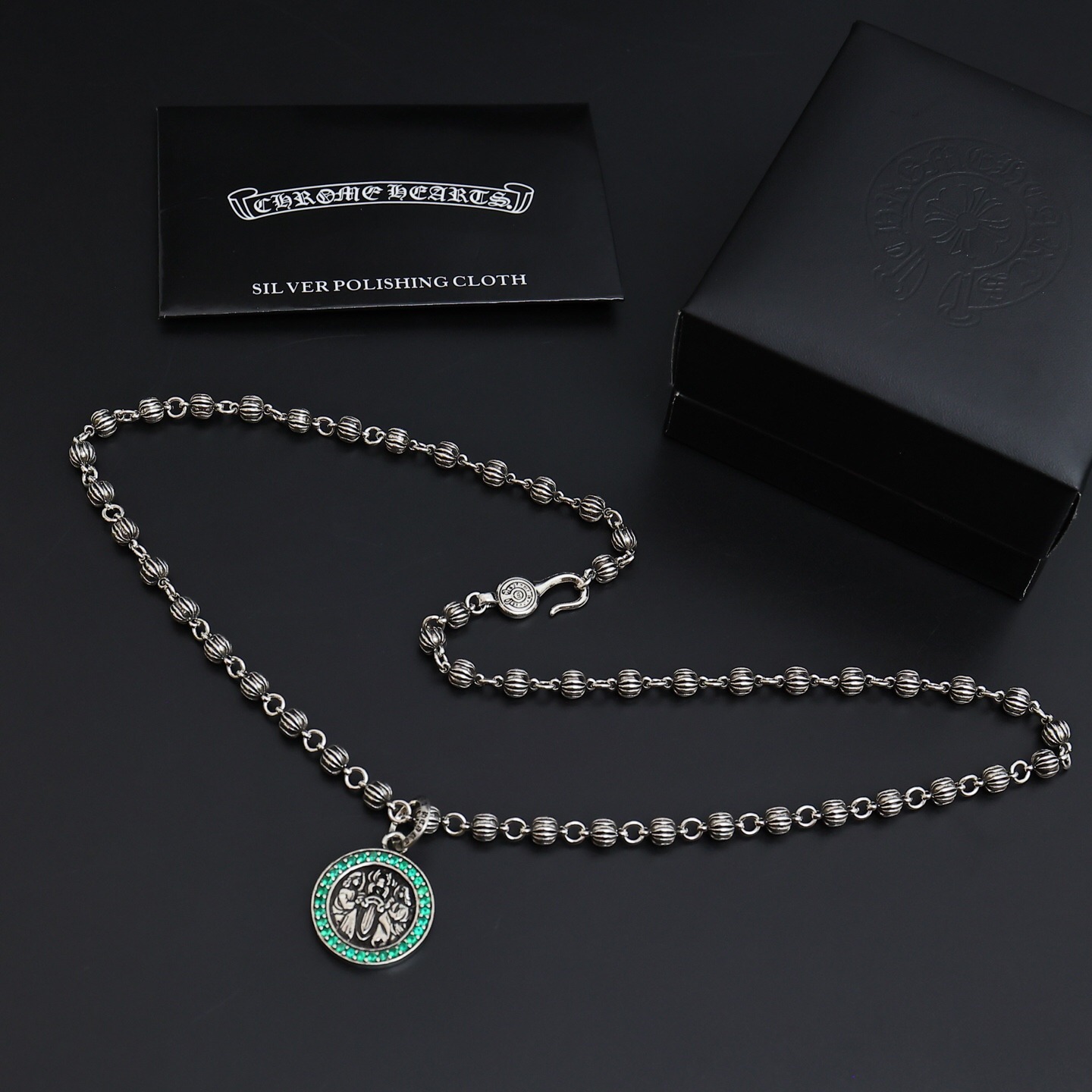 クロムハーツ「Chrome Hearts」スカル&クロス チェーンネックレス