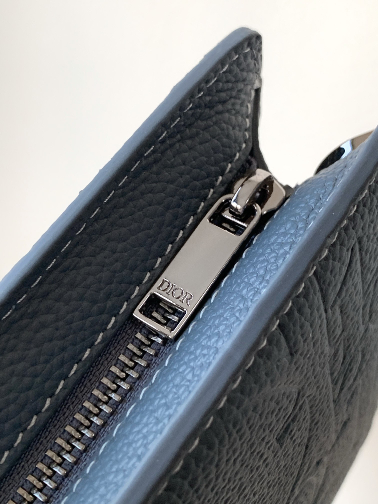 ディオール「Dior」ボウル ポーチ