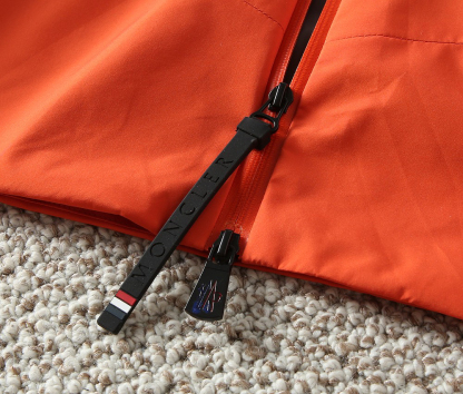 モンクレール「Moncler」秋のスタイル フード付きジャケット