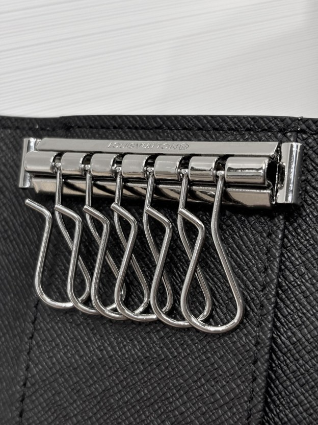 ルイ・ヴィトン「Louis Vuitton」LV × TM キーケース ミュルティクレ