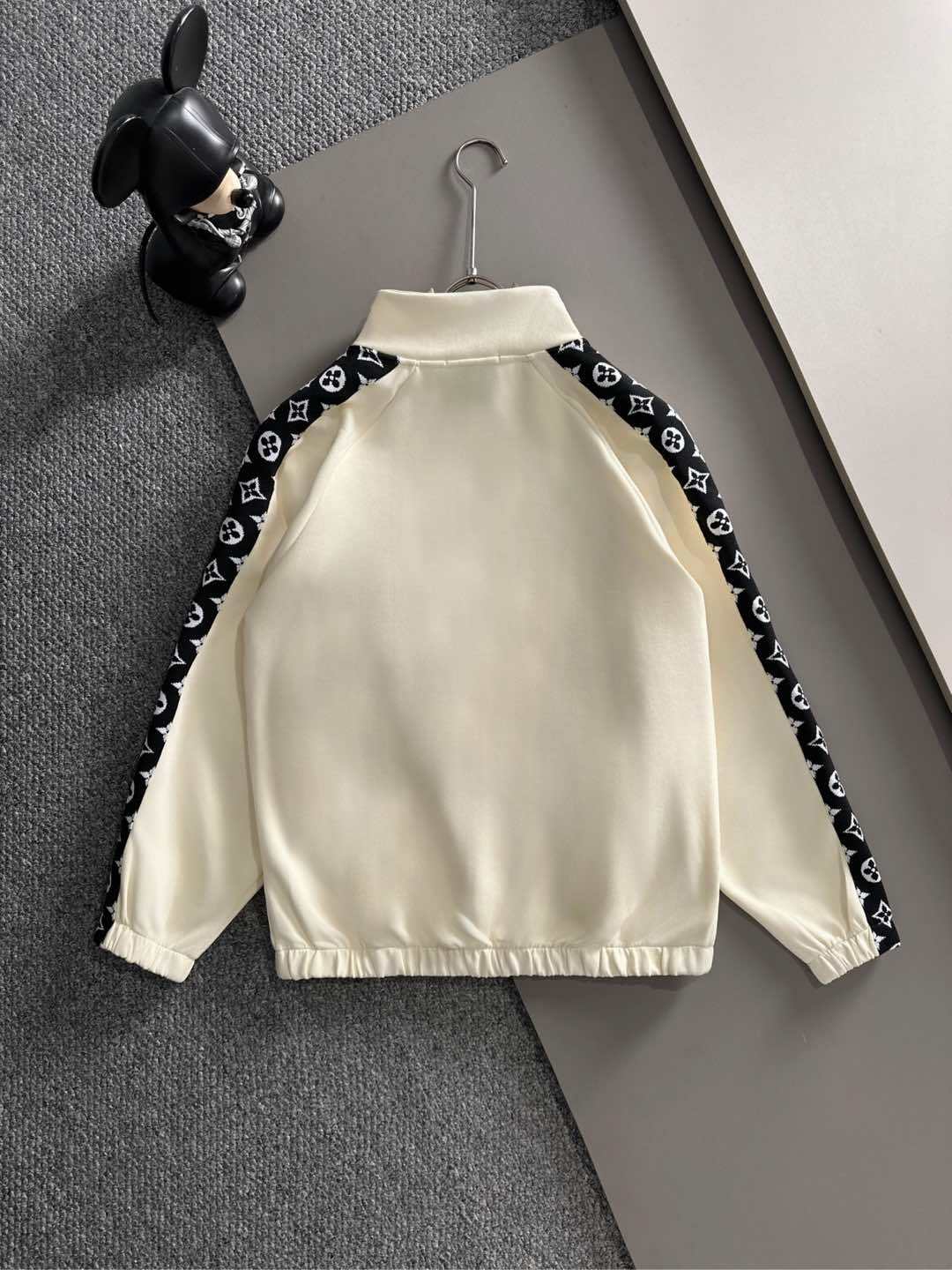 ルイ・ヴィトン「Louis Vuitton」秋冬 メンズ  カジュアルスポーツセット