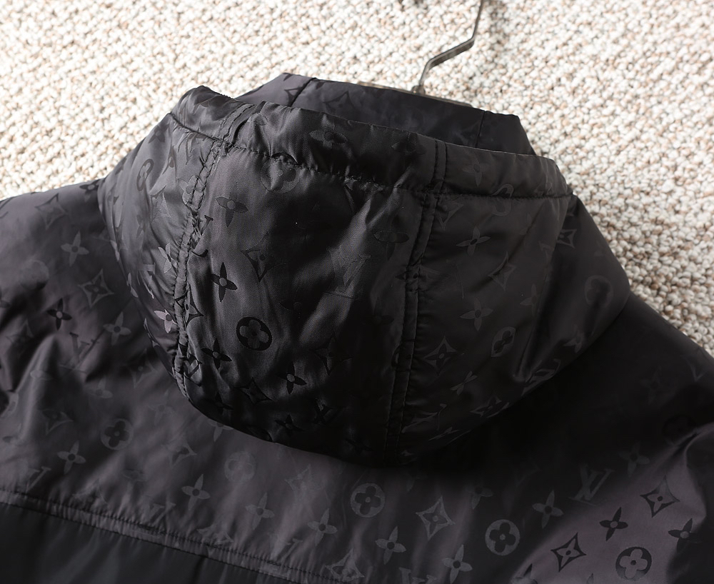 ルイ・ヴィトン「Louis Vuitton」秋冬コレクション クイルテッド ジャケット