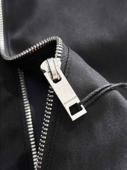 バーバリー「Burberry」秋冬 メンズカジュアルスポーツセット