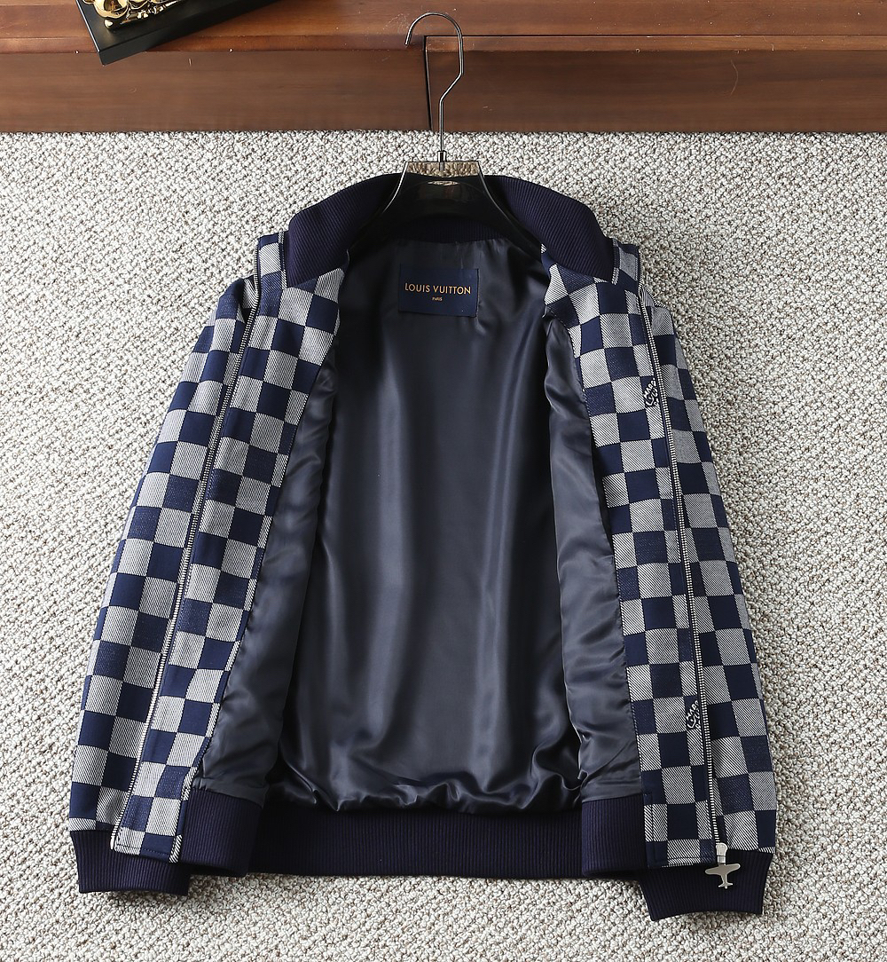 ルイ・ヴィトン「Louis Vuitton」秋冬コレクション クイルテッド ジャケット