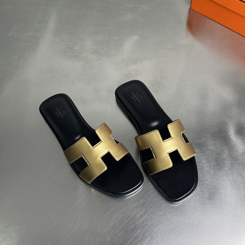 エルメス「Hermès」エルメス オランサンダル / レザースライドサンダル