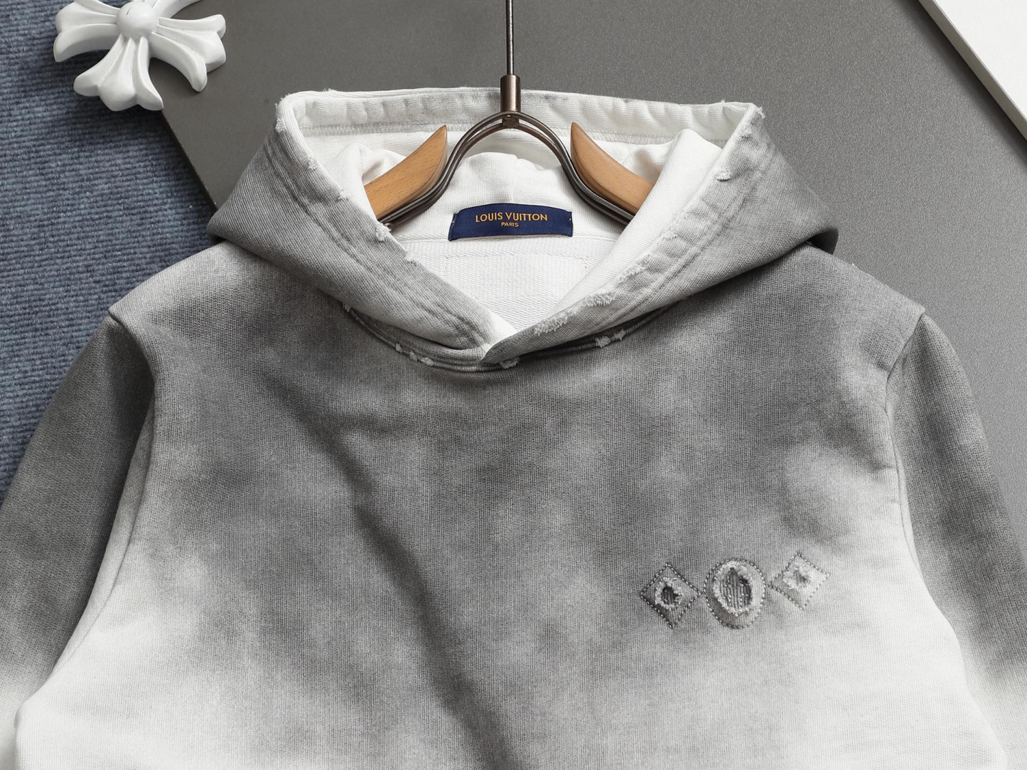 ルイ・ヴィトン「Louis Vuitton」フード付きコットンパーカー(ユニセックス)