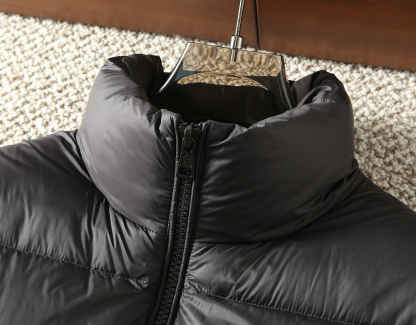 モンクレール「Moncler」秋冬 ダウンジャケット