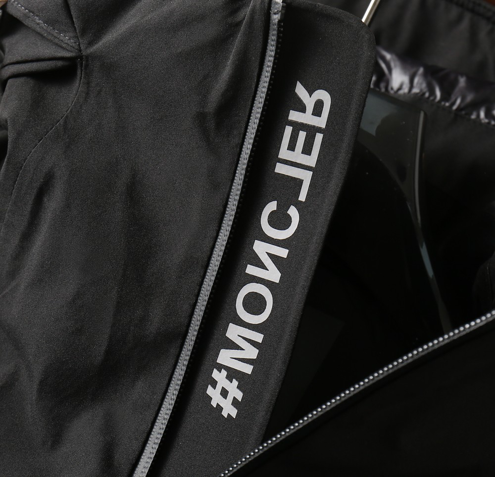 モンクレール「Moncler」秋の防风防水ダウンジャケット