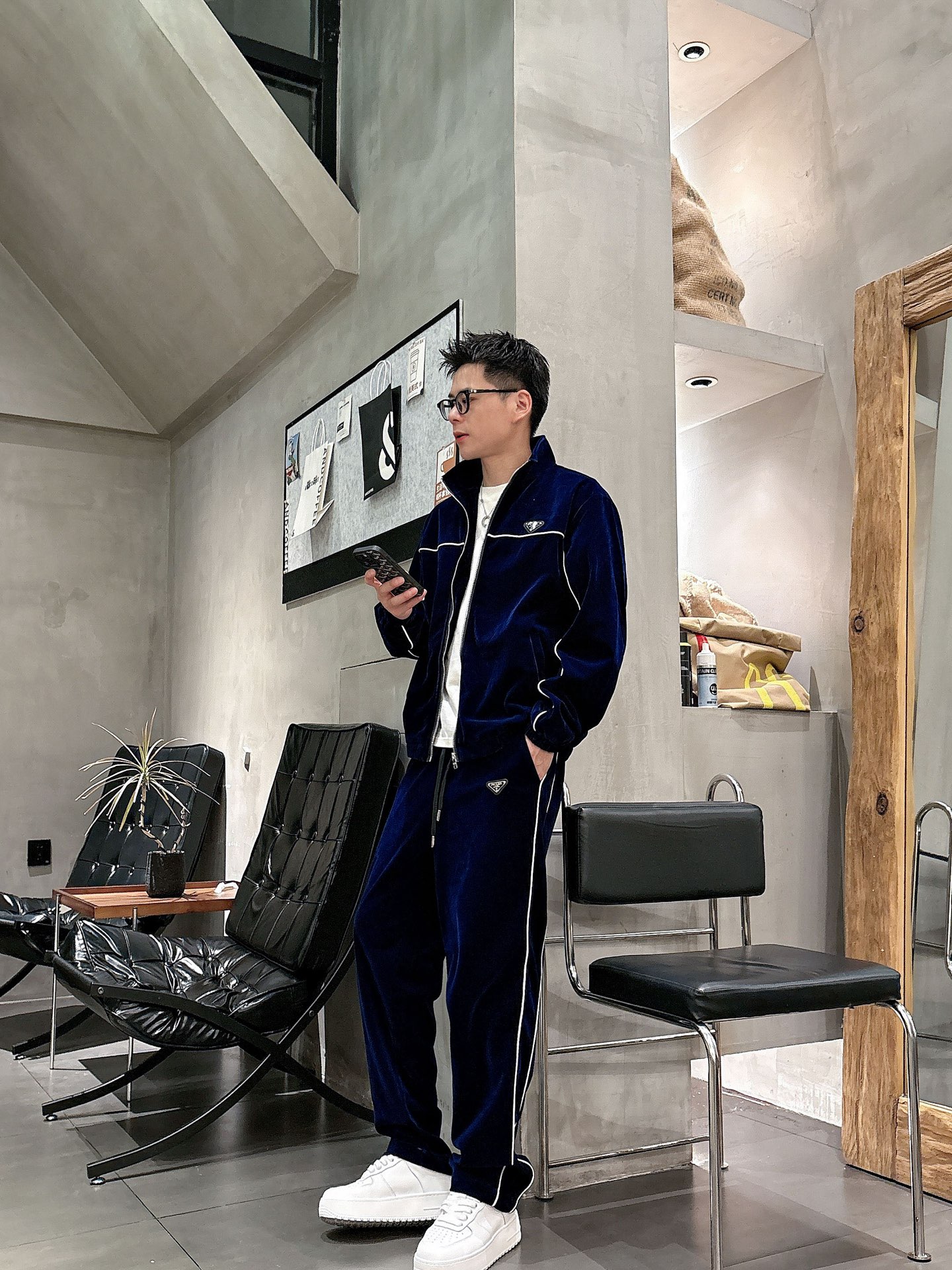 プラダ「Prada」秋冬 メンズ  カジュアルスポーツセット