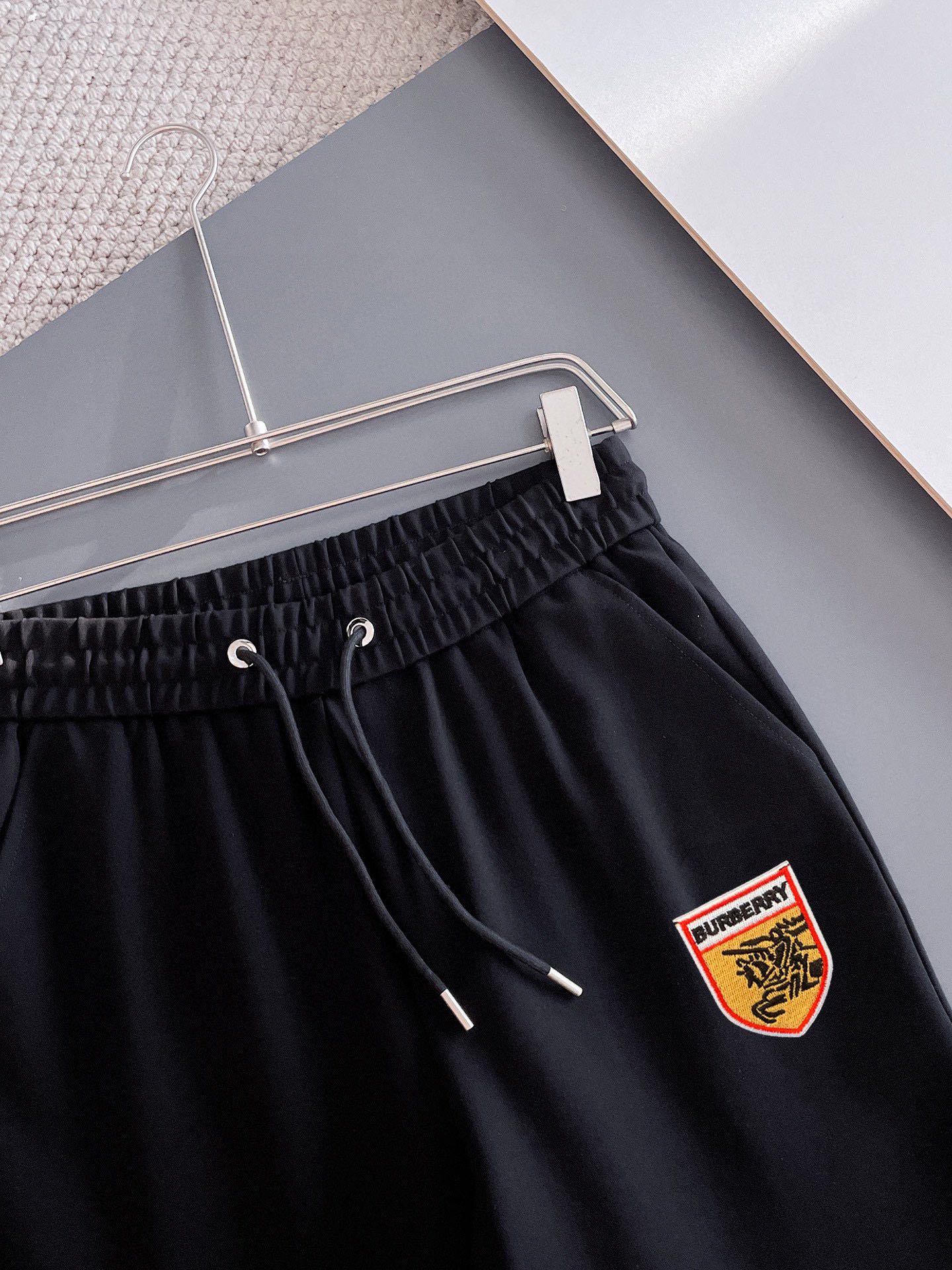 バーバリー「Burberry」メンズ  カジュアルスポーツセット