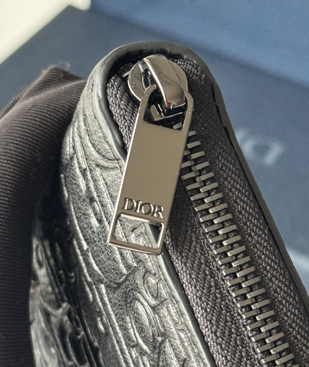 ディオール「Dior」ジップアラウンド ロングウォレット