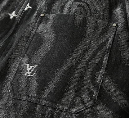 ルイ・ヴィトン「Louis Vuitton」秋冬コレクション ダウンジャケット