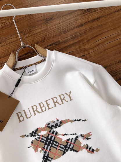 バーバリー「Burberry」メンズスウェット