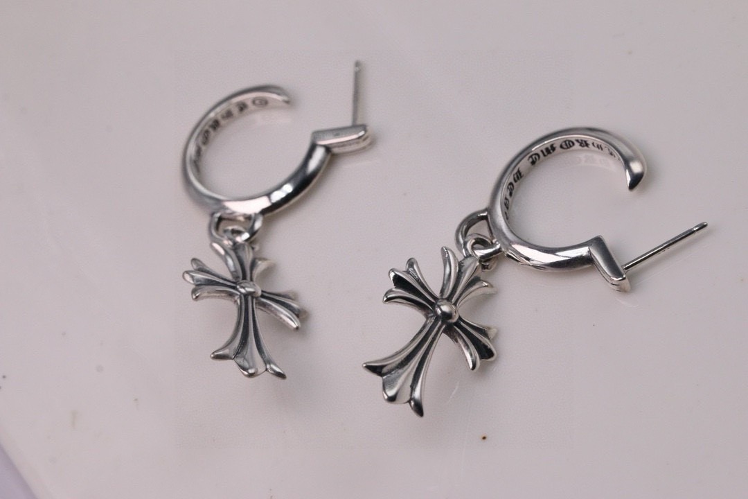 クロムハーツ「Chrome Hearts」クロムハーツ 2025SS ニューコレクションピアス S925 ピアス