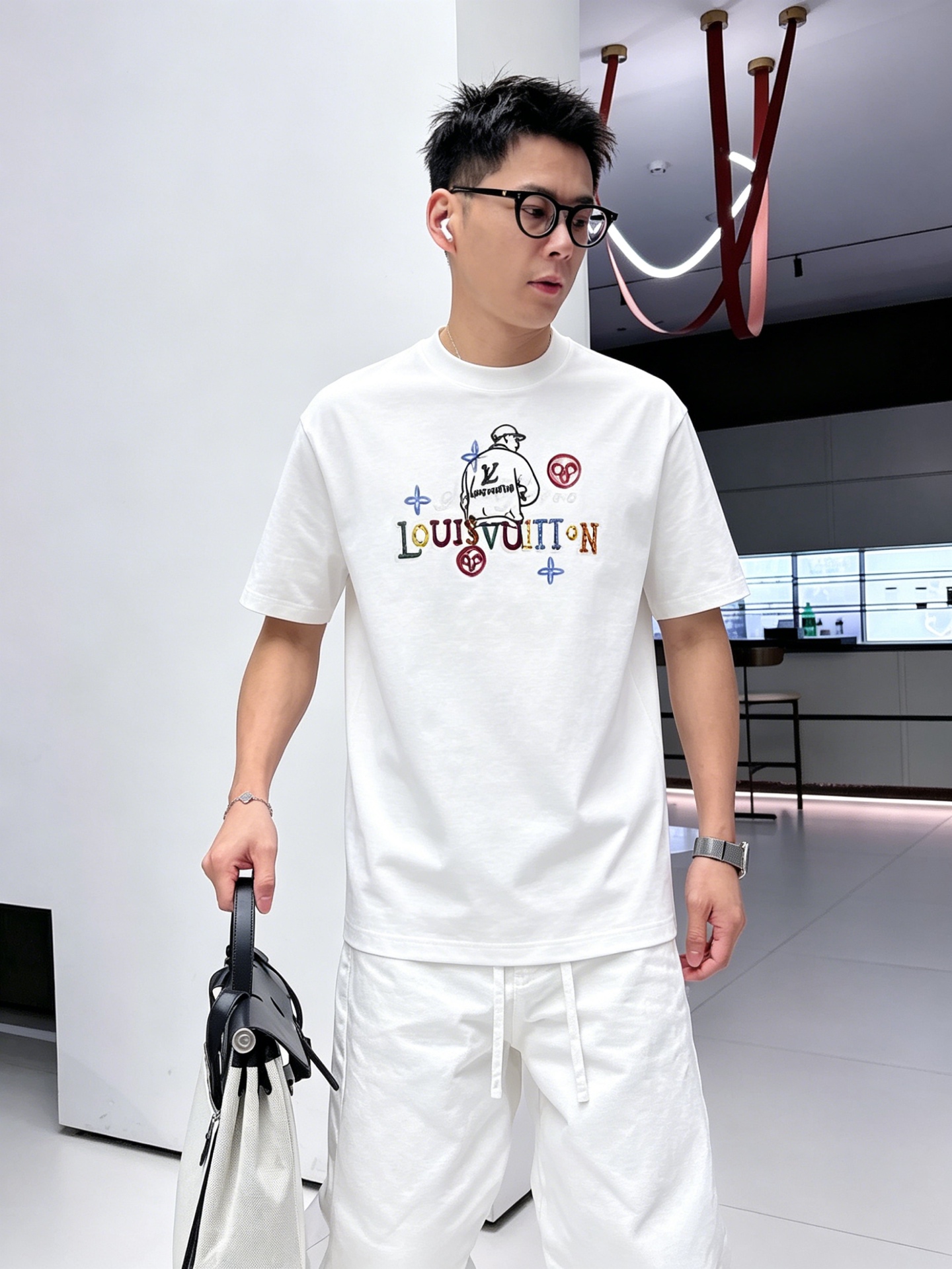 ルイ・ヴィトン「Louis Vuitton」ロゴプリントTシャツ / ショートスリーブ クルーネック