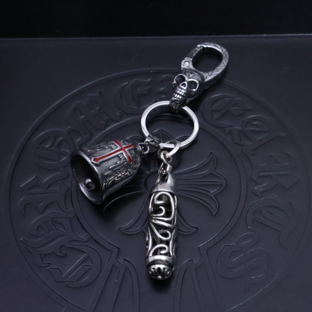 クロムハーツ「Chrome Hearts」キーホルダー＆バッグチャーム - トレンドシンボル