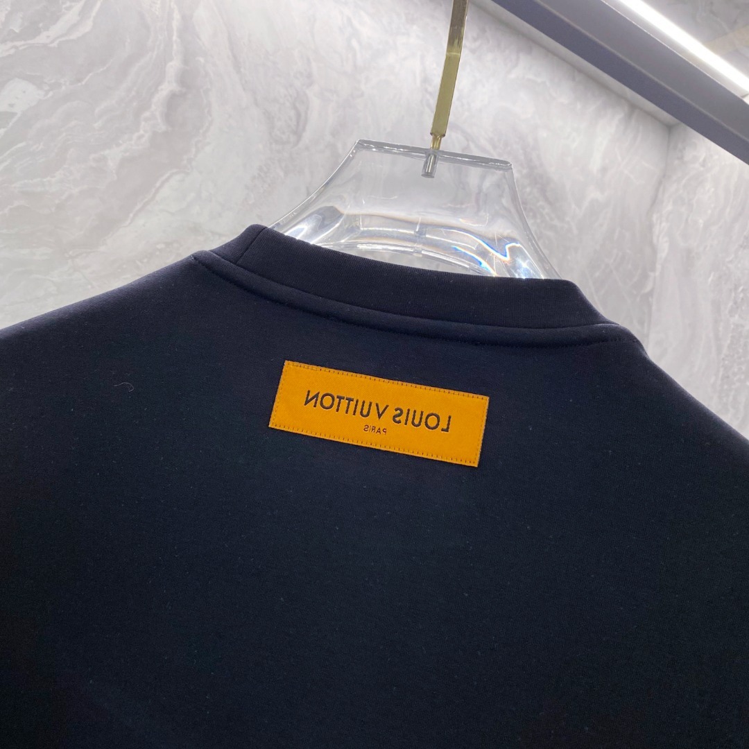 ルイ・ヴィトン「Louis Vuitton」スウェットシャツ