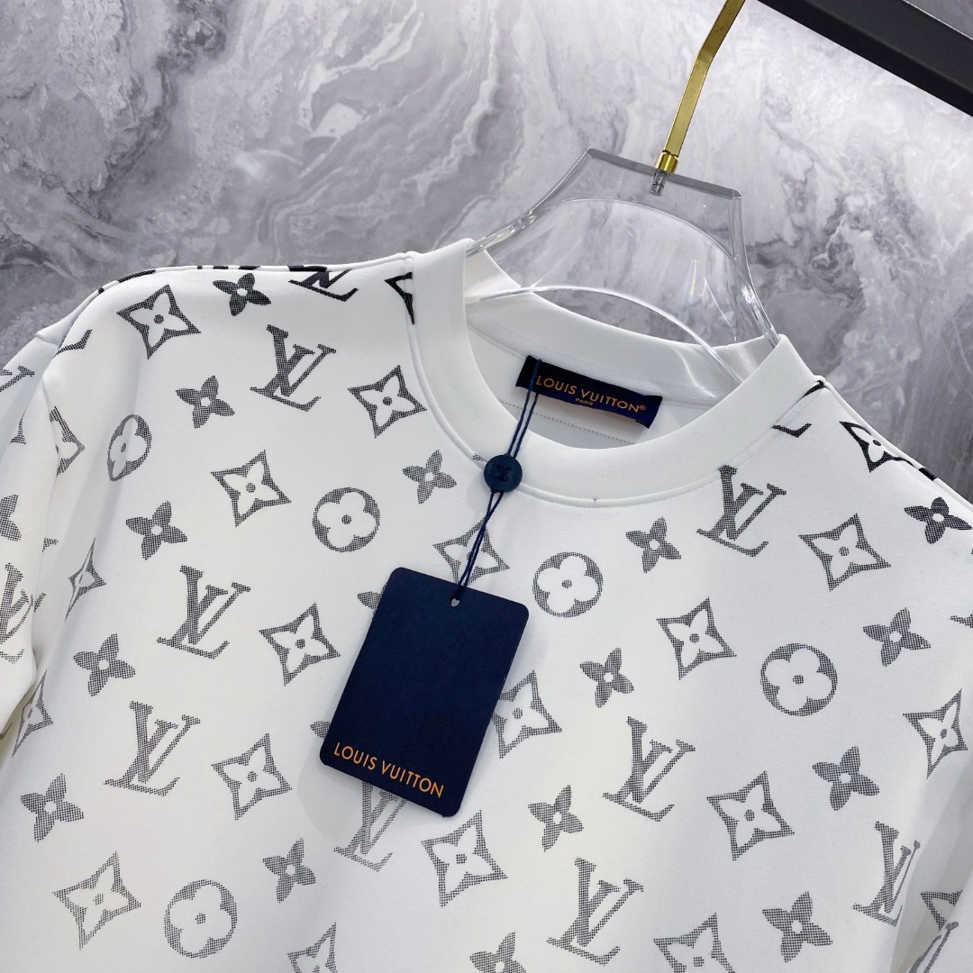 ルイ・ヴィトン「Louis Vuitton」スウェットシャツ