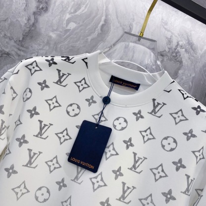 ルイ・ヴィトン「Louis Vuitton」スウェットシャツ