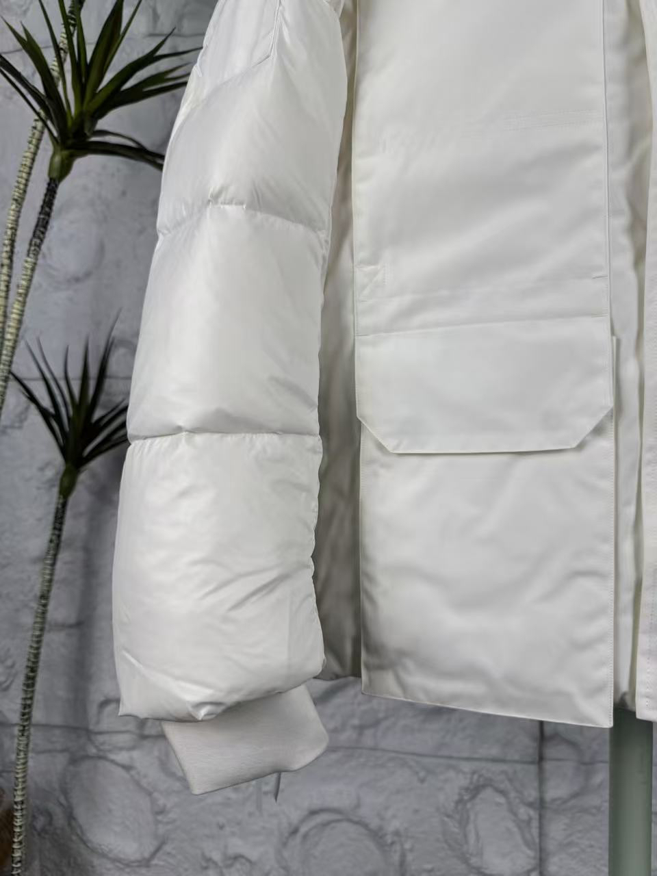 カナダグース「Canada Goose」秋冬フード付きダウンジャケット