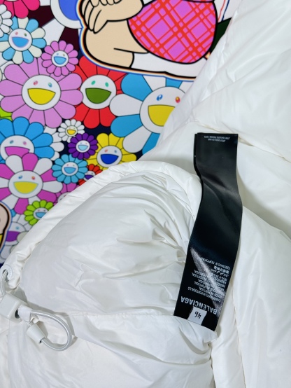 バレンシアガ「Balenciaga」‌3Bスキーダウンジャケット