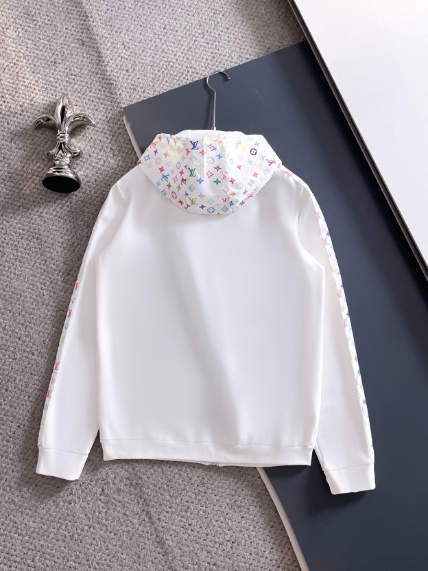 ルイ・ヴィトン「Louis Vuitton」2025秋冬 メンズ スポーツウェア セットアップ