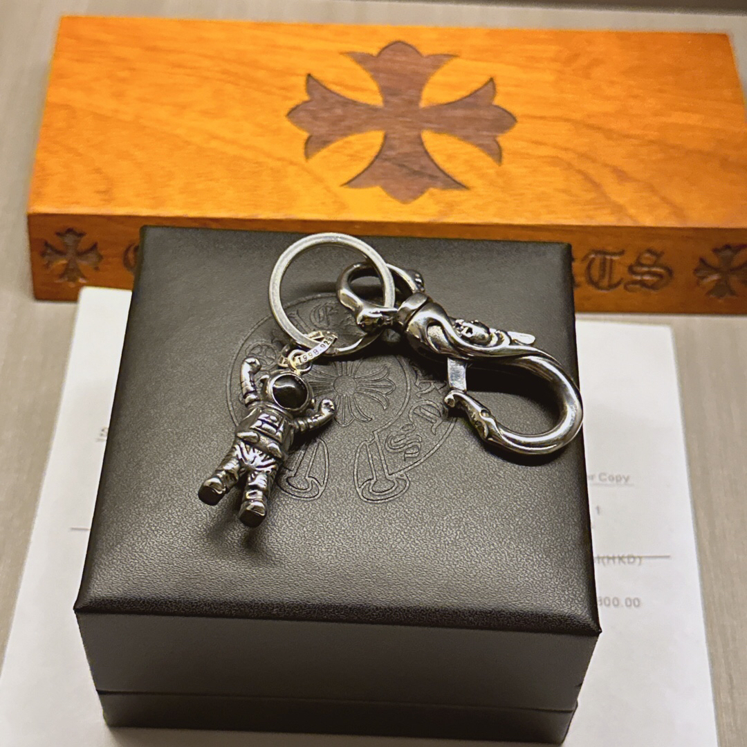 クロムハーツ「Chrome Hearts」キーホルダー＆バッグチャーム - トレンドシンボル