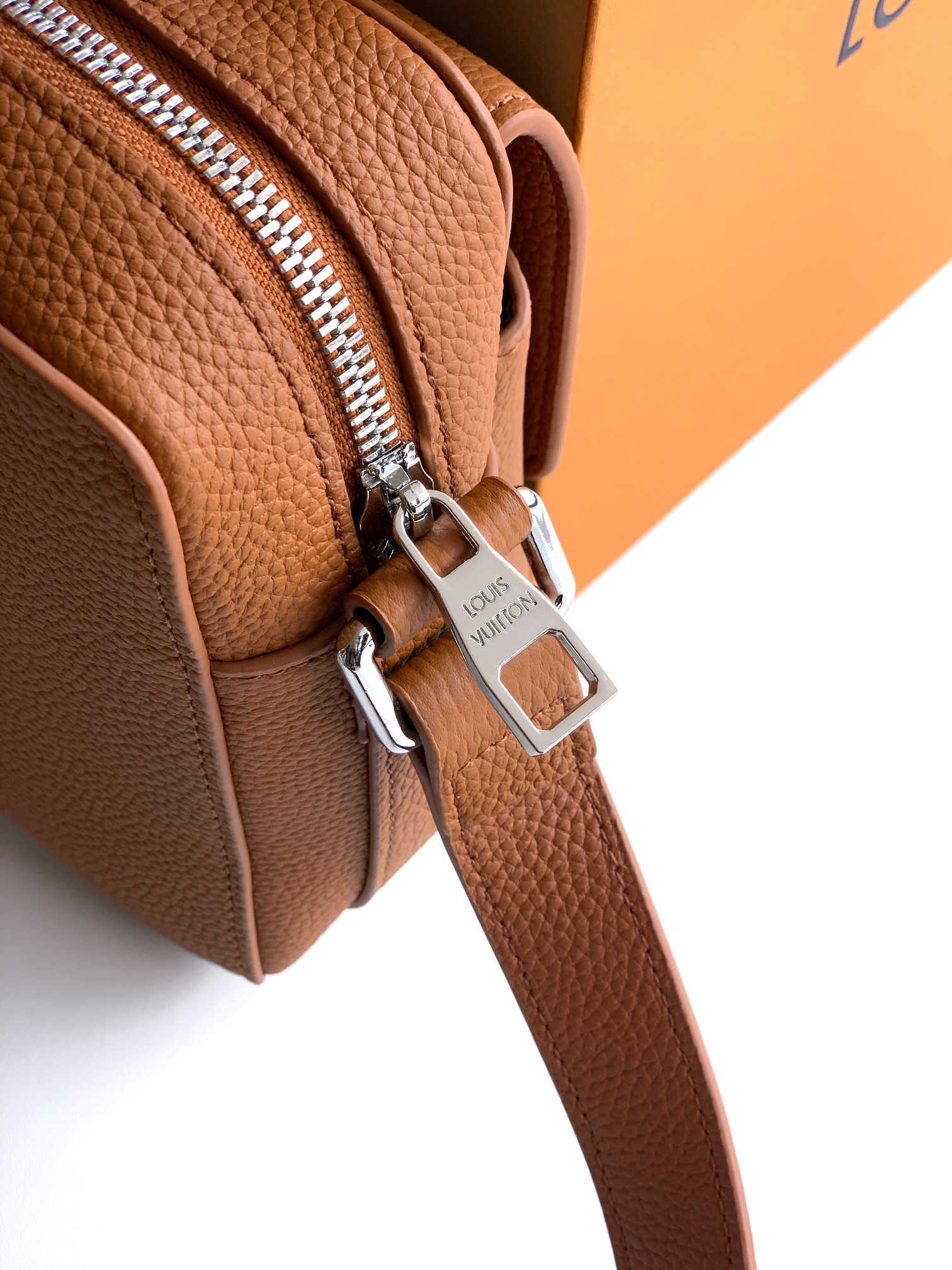 ルイ・ヴィトン「Louis Vuitton」
