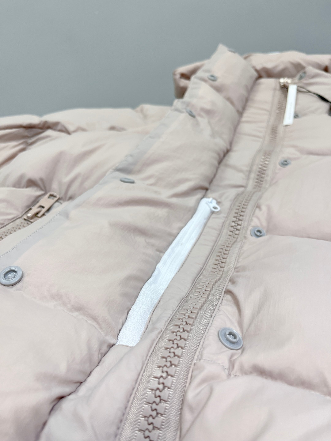 カナダグース「Canada Goose」秋冬フード付きダウンジャケット