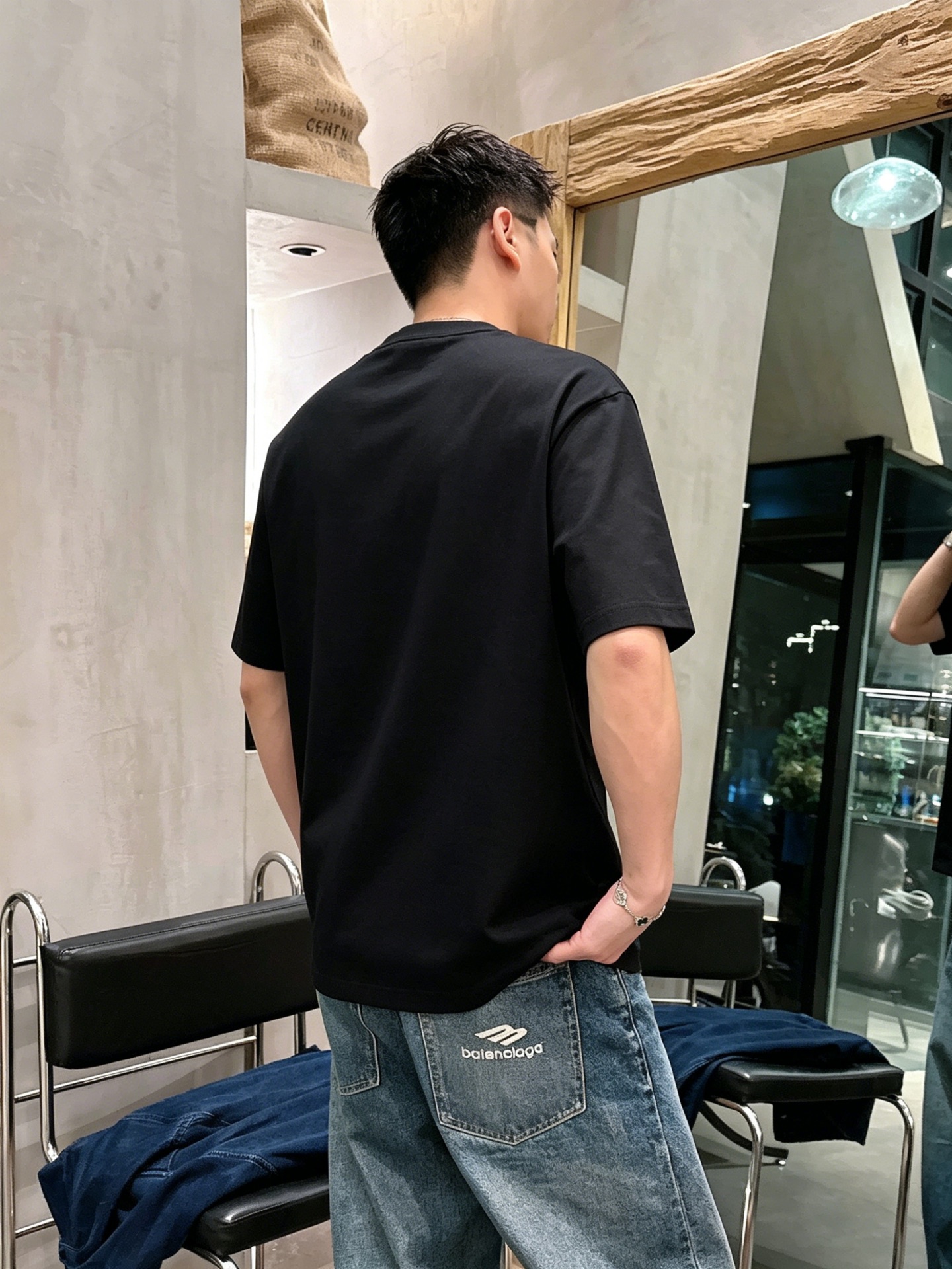 ルイ・ヴィトン「Louis Vuitton」ロゴプリントTシャツ / ショートスリーブ クルーネック