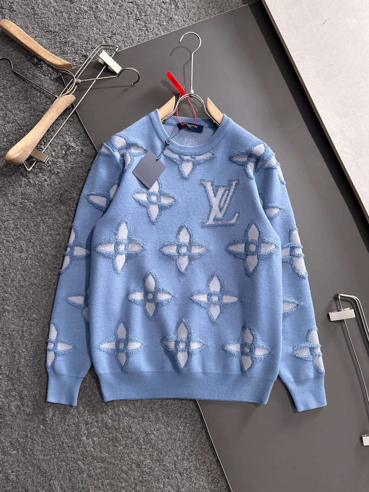 ルイ・ヴィトン「Louis Vuitton」秋冬 メンズ  クルーネックニット