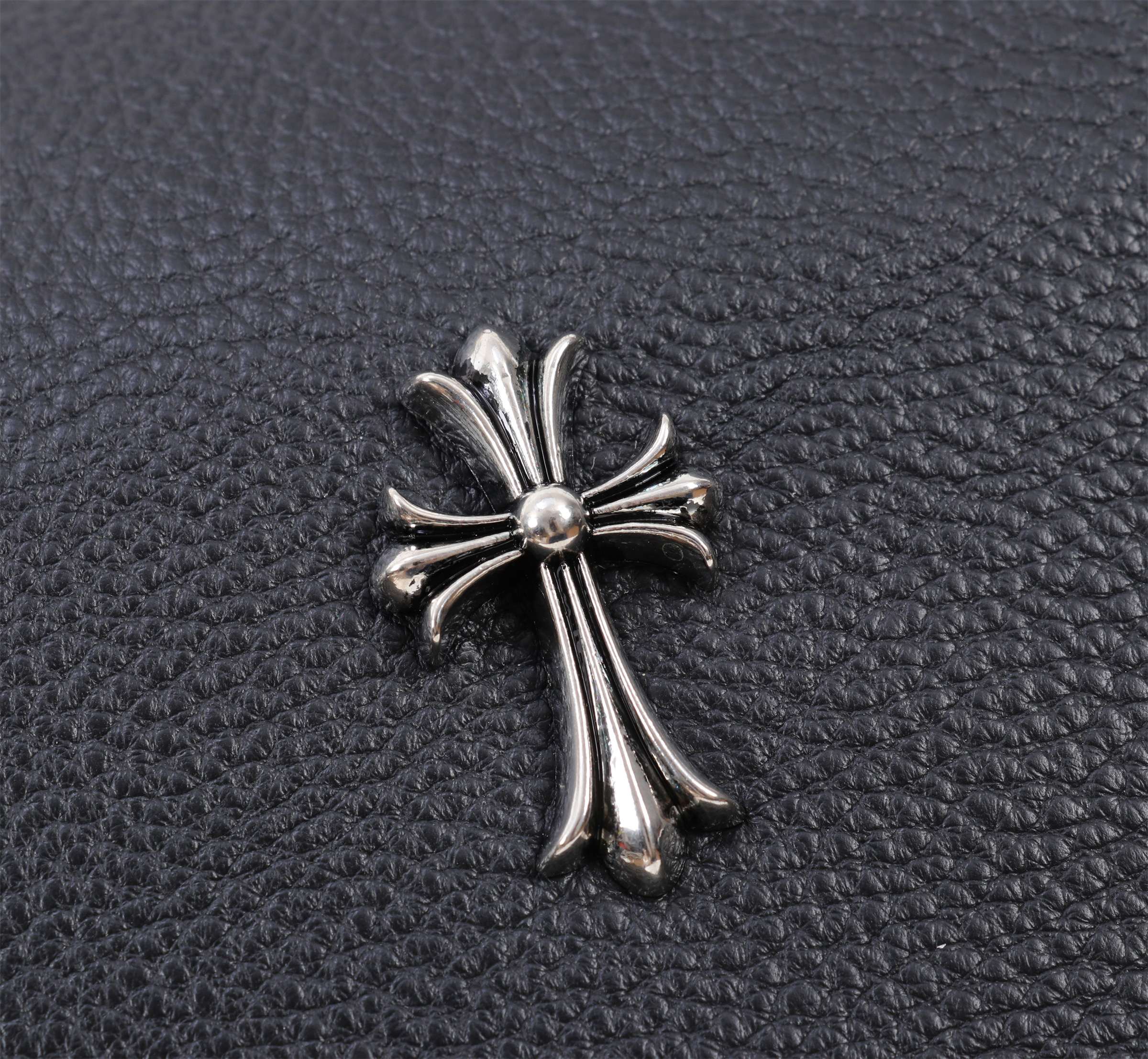 クロムハーツ「Chrome Hearts」十字架のリュックサック